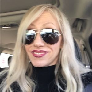 Meet your Posher, Tracy